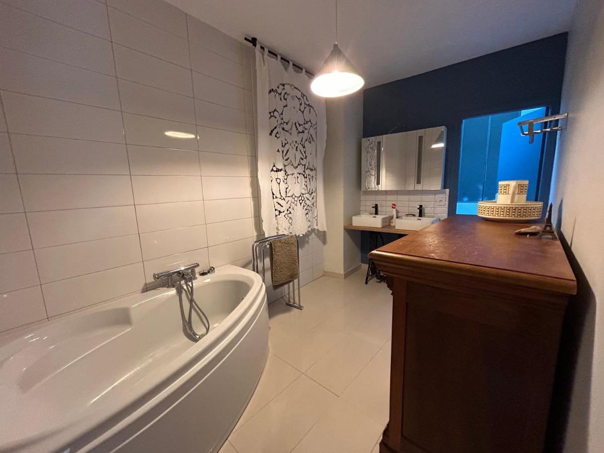 Appartement Le Mas De Campels à Saint-Georges-de-Luzençon Extérieur photo