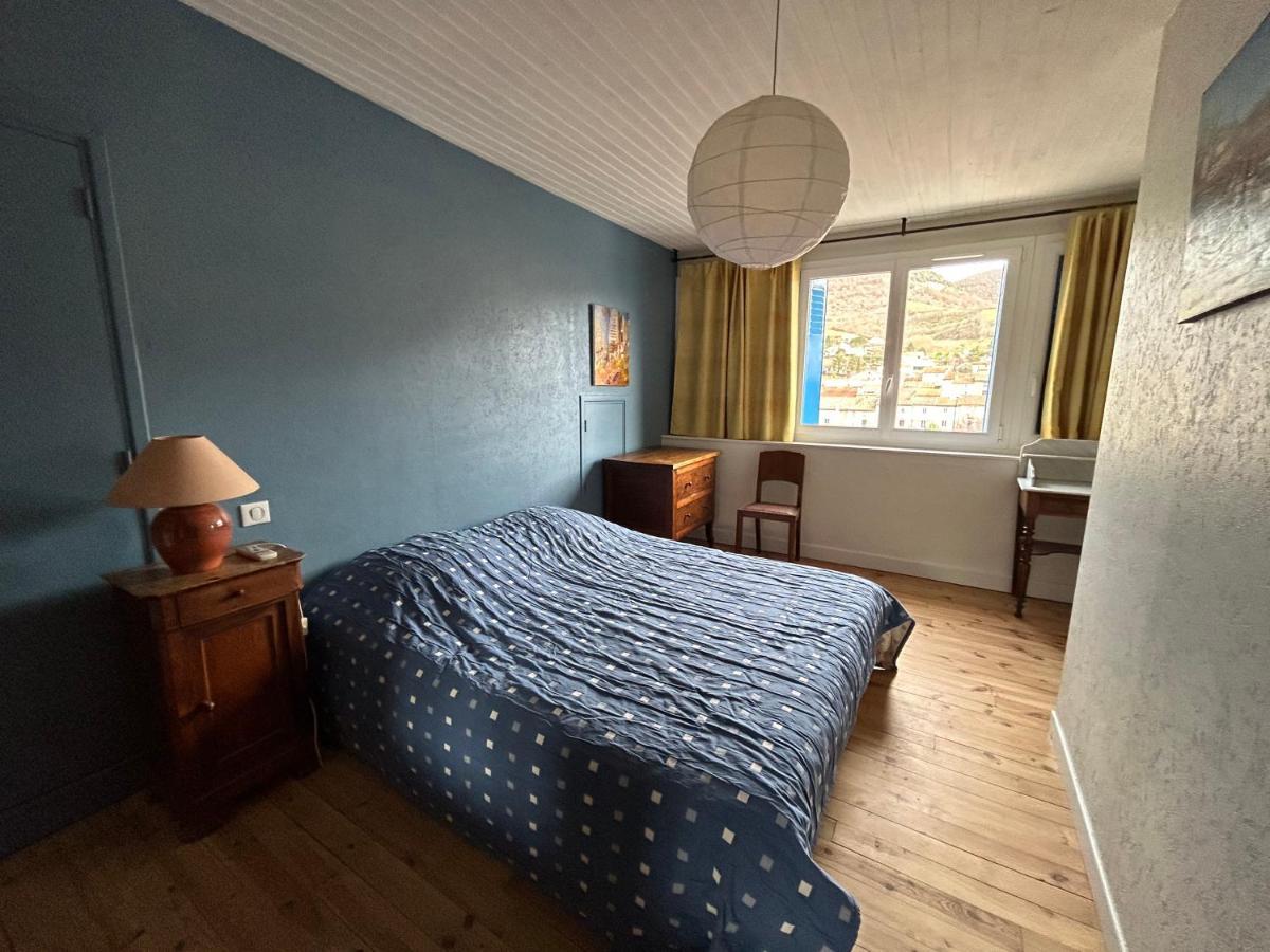 Appartement Le Mas De Campels à Saint-Georges-de-Luzençon Extérieur photo